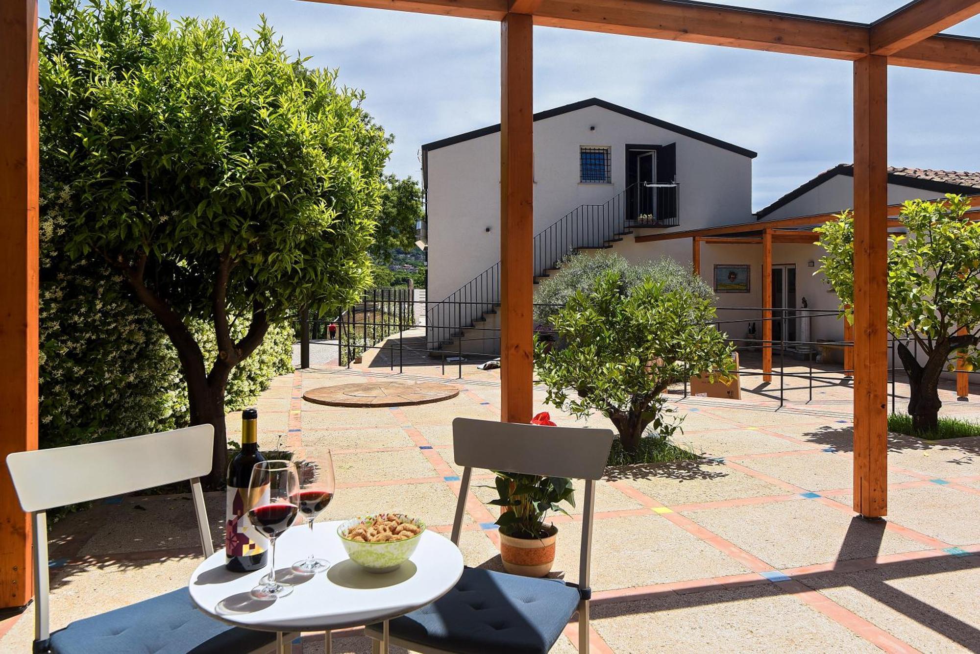 Agriturismo Guerritore Baronissi Eksteriør billede